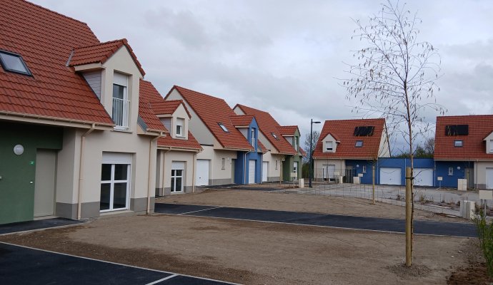 Livraison de nos maisons à Rang du Fliers, allée du Millepertuis